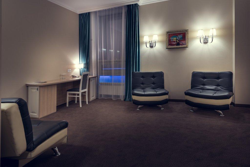 Aykun Hotel By Ag Hotels Group Astana Bagian luar foto
